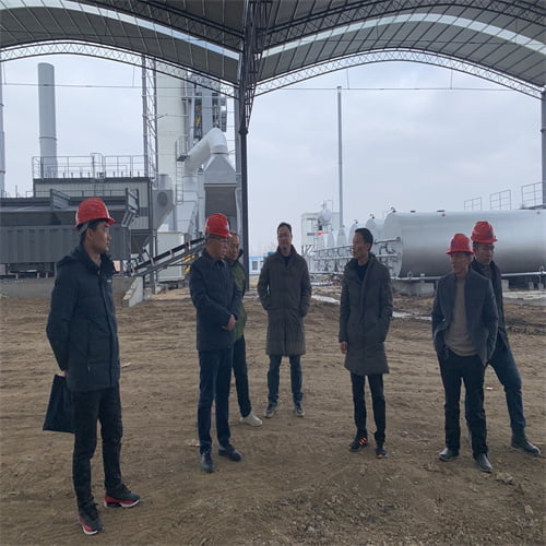 2月9日，河南永和集團(tuán)董事長(zhǎng)孔德穩(wěn)視察集團(tuán)公司各項(xiàng)目年后復(fù)工復(fù)產(chǎn)情況